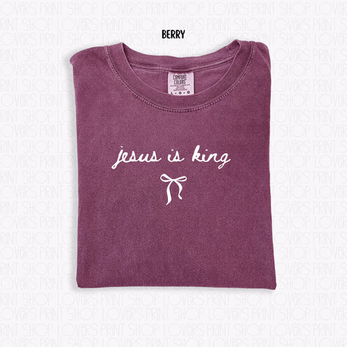 COMFORT COLOR TEE | JESUS IS KING-SHIRT